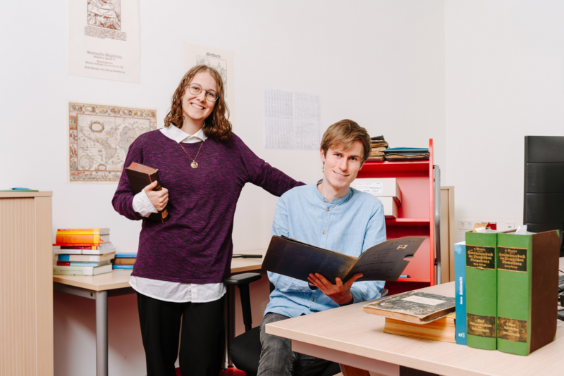 Illustration von einem Diplom-Archivar