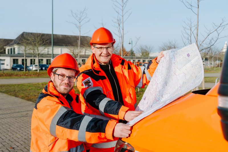 Illustration von Bauoberinspektor/innen